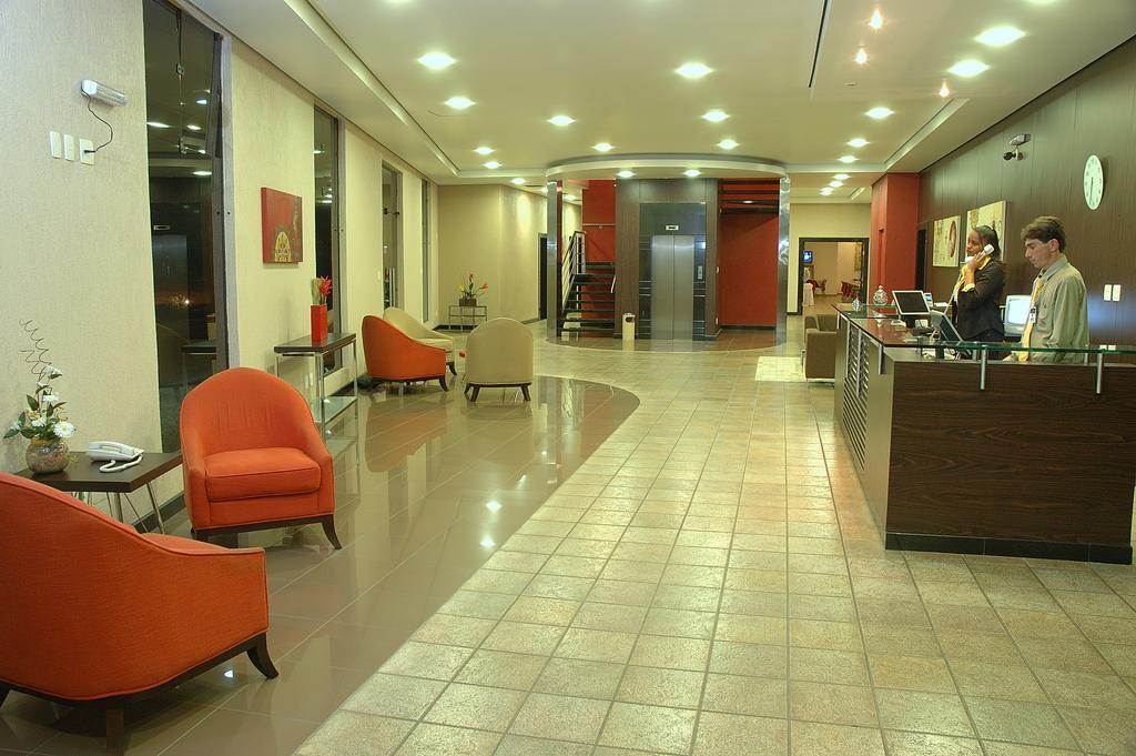Hotel Dom Henrique Timoteo ภายนอก รูปภาพ