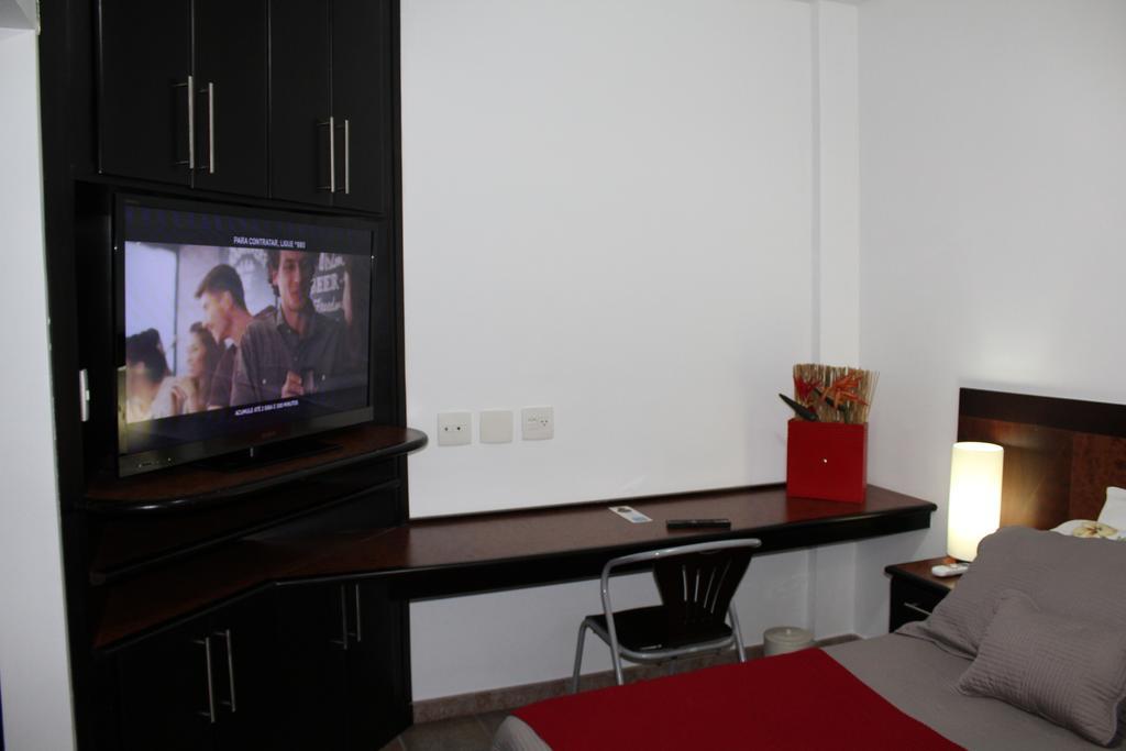 Hotel Dom Henrique Timoteo ภายนอก รูปภาพ
